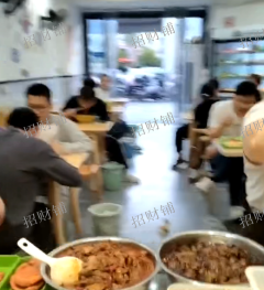 两所大学对面 三年多水煮店 日营业额1500左右  接受空转