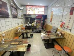 双小区门口 农贸市场 餐饮烤鸭店 日营业额2000左右 楼上可住人
