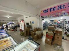 象湖景城名郡日寄件1700件 6毛一票  日寄件110件  商业可做2300