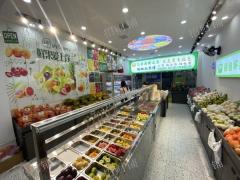 1.8万多人大学商业街 校内商业街独家水果店 日营业额3000多可看流水