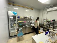 4万多人大学 学生宿舍楼下 烘焙店不要租金 正对面是塔斯汀