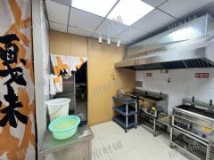 1.5万多人大学 校内唯一商业日营业额2000多 可看流水 炸鸡店  