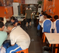 日营业额1500到2000左右 水煮店 靠近南昌市第十中学 附近有多所学校