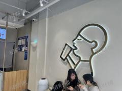 紫荆夜市临近店铺转让 空转行业不限  附近6所大学