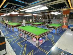 小区门口 台球店 开了两年 月做9万多 可看流水 2张乔氏，9张DZS，8间麻将房