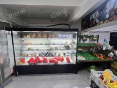 宿舍楼下独家水果店 学校师生9000多人 转3万每天能做1200左右 