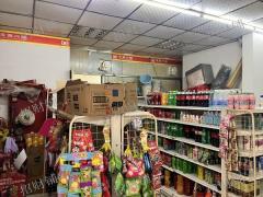 三年老店便利店 双小区 双门头 日营业3000多 烟草证27档 带阁楼