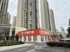 双小区门 临近店铺招租 3700多户 旁边有幼儿园 中学