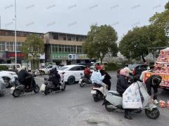 1700多户靠南昌大前湖校区 临街店招租 租金800元/月起 早餐 中餐 兰州拉面 猪肉铺 菜铺等等