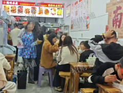 八一馆地铁口旁水煮店 两年店 日营业额3000左右 节假日可做1万左右