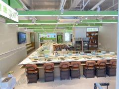 八一广场旁临街店 附近有景区、医院、写字楼及成熟社区  通三相电和天然气