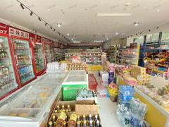 3500多人工厂 独家便利店 日营业额5000左右 ，附带快递每天100单3毛5/件，陈列费4000