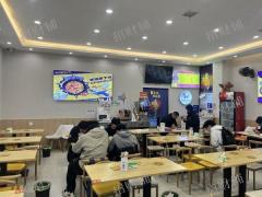 1.5万多人大学校内，两年鸡公煲店，日营业额4000多，通三相电