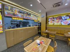 五所大学旁 洪都大拇指隔壁餐饮店 日营业额3000左右 外卖月做2400单左右