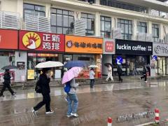 1万多大学 校内唯一商业街临榆炸鸡 月做10万左右 外卖月做9000单