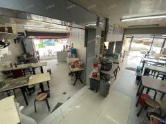 2万多人大学门口 三门头拐角餐饮店 门宽13米 带阁楼可住人