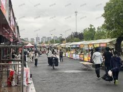 两所大学门口唯一商业街独家水果店  日营业额2000多