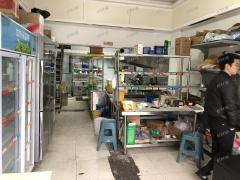***肿瘤医院正对面外卖店转让，通三相电 转3万可谈 设备齐全 接手即可营业