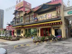 季季红隔壁正二楼 房东直租 通三相电和天然气 餐饮 休闲业态均可做 行业不限