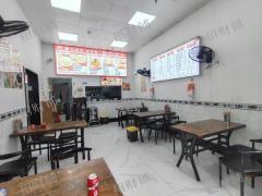 麦当劳旁餐饮店转让，小区出入口 楼上就写字楼和公寓