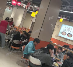 南昌西站旁， 3000多户小区， 夜宵店，月做20万左右，附带2个包厢