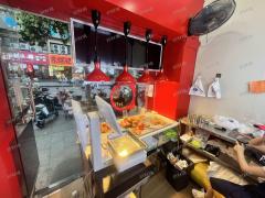大士院旁炸鸡店转让 月做5万多 转5.8万可谈