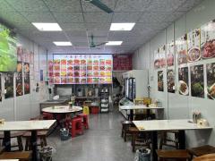 3万多人大学 门口唯一商业街 餐饮店 日营业额3500  可看流水  