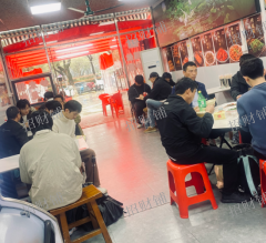3万多人大学 门口唯一商业街 餐饮店 日营业额3500  可看流水  
