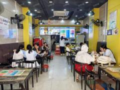 八年老店  老上海馄饨 南昌县医院正对面 给钱就转 也可空转