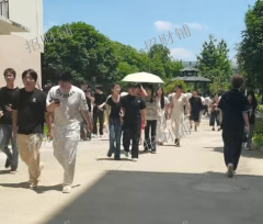 大学校内 全新美食城   全品类招租 行业不限 校内没有商业街