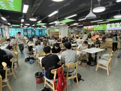 江西科技学院4W师生 400平档口招租有独立电梯
