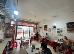 开了三年 猪脚饭店  日营业额1500 纯堂食 上下两层 楼上可住人