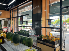 双小区出入口  双门头 生鲜店   日营业额3000~6000 有烟草证  也可空转 