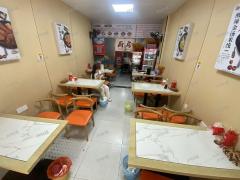 高中及中学正对面商业街 米线店 双门头 带阁楼 附近品牌店扎堆