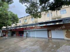 4万多人大学蜜雪冰城隔壁店转让 靠近10多栋宿舍楼 行业不限