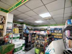 开了7年的便利店 小区独一家便利店 日营业额3000多 24档烟草证
