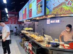 六年老店 水煮店  双门头 带阁楼可住人 生意稳定