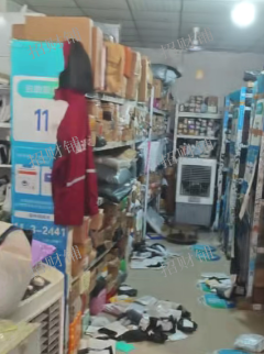 象湖成熟快递店 日寄件2000件左右 不用拉货 日寄件100件左右